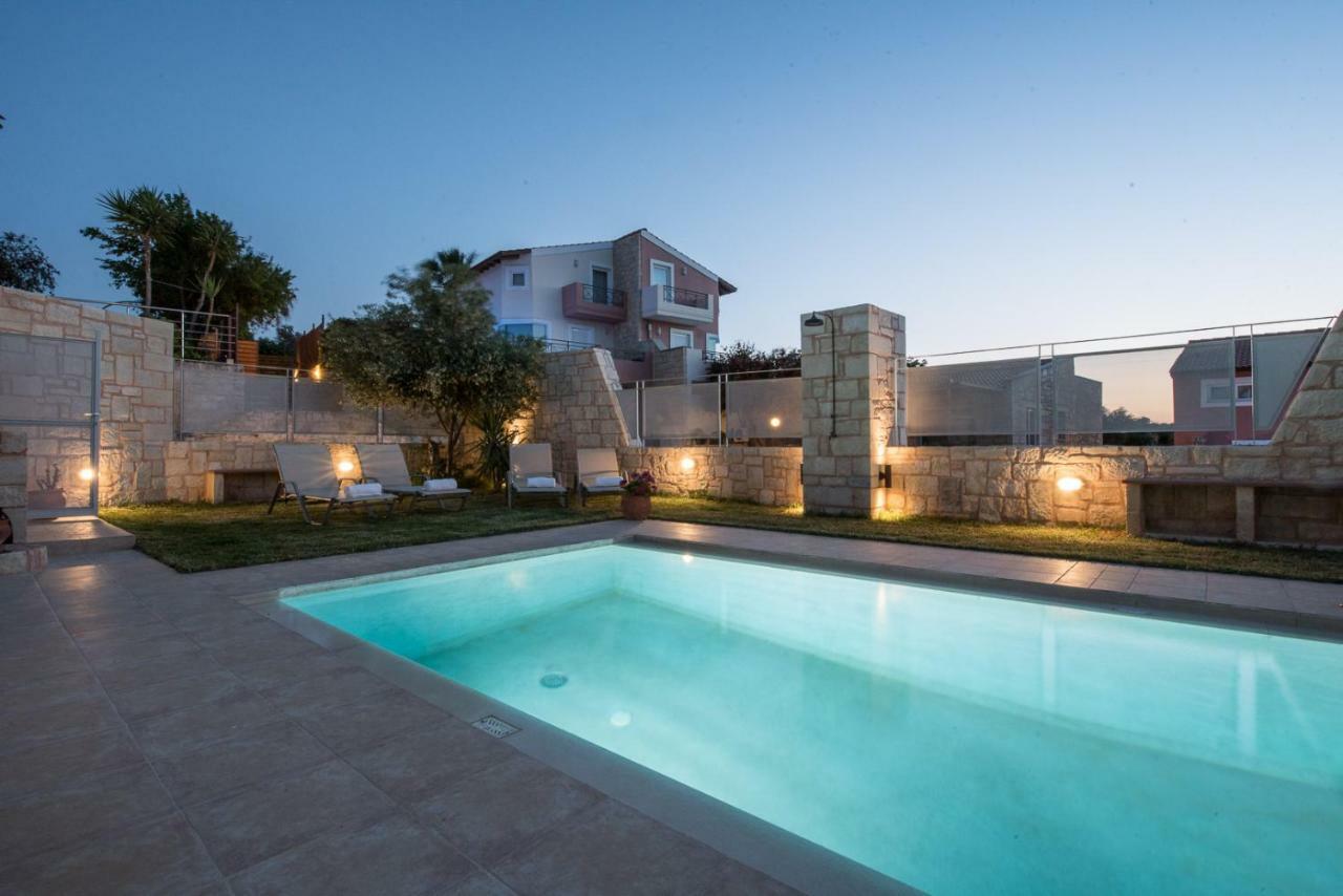 Pantanassa Villa Thalia Agia Marina Exteriör bild